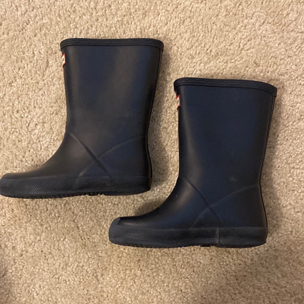 Navy Hunter rain boots